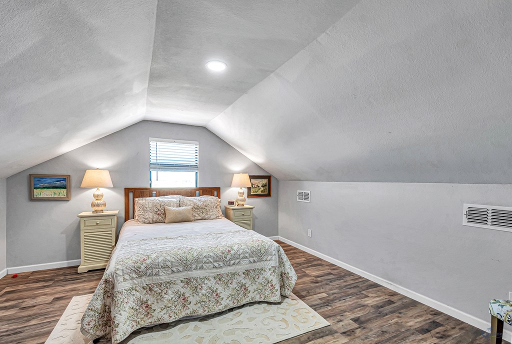 2611 Atasco Dr