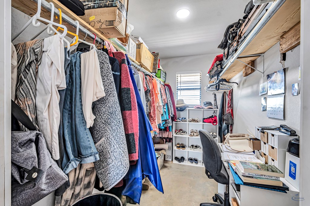 2611 Atasco Dr