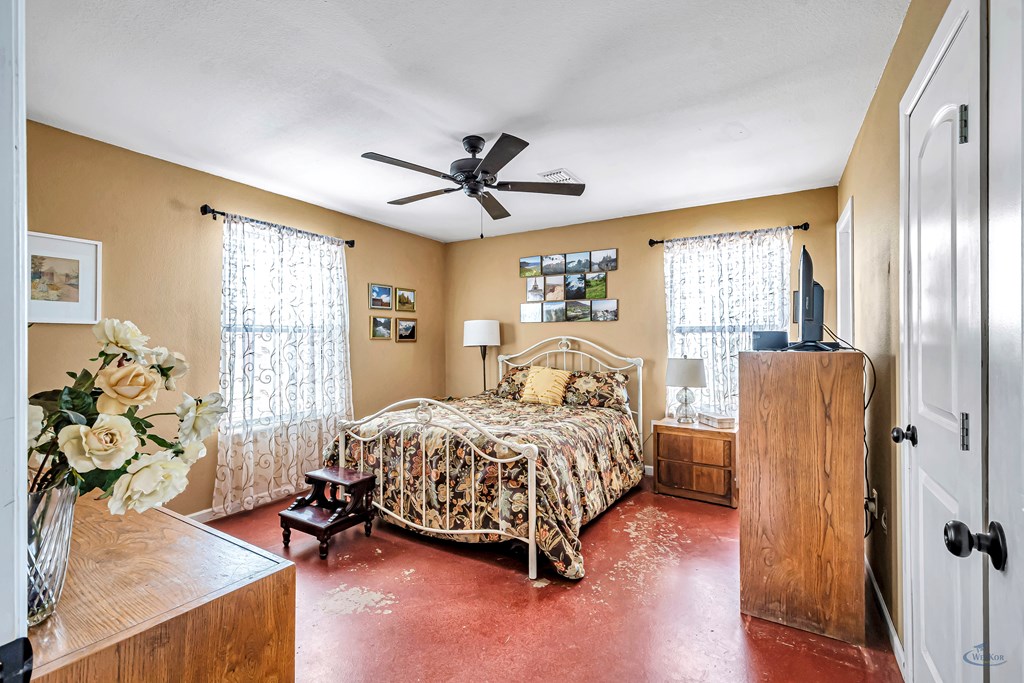 2611 Atasco Dr