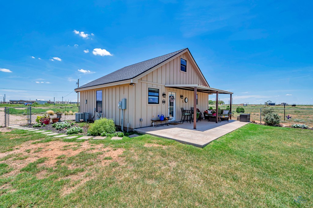 2611 Atasco Dr