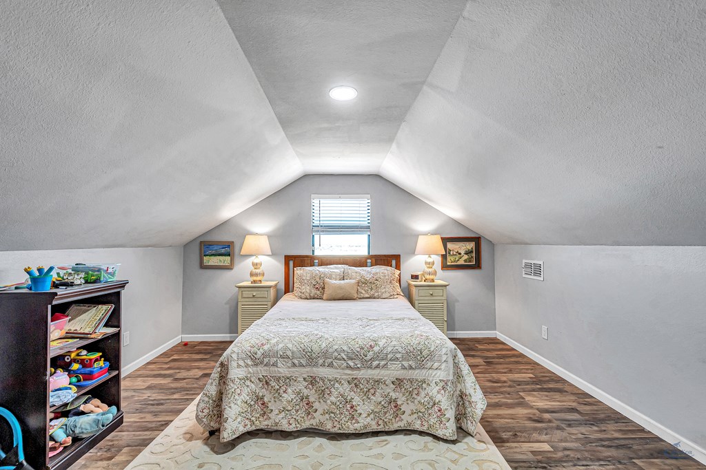 2611 Atasco Dr