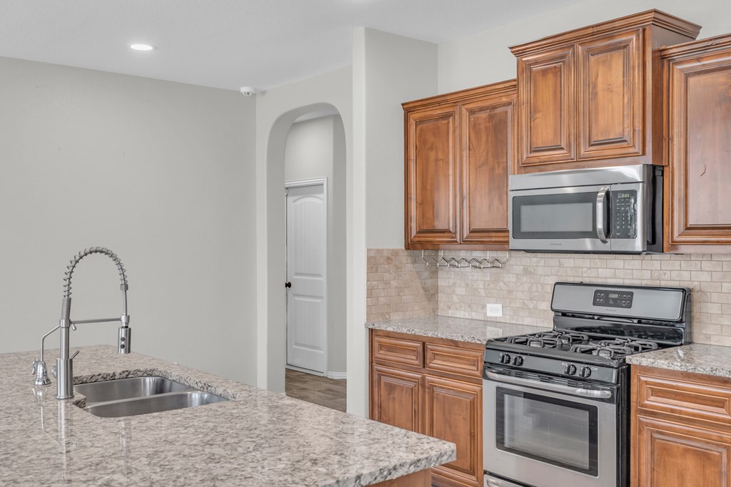 6610 Victory Parkway