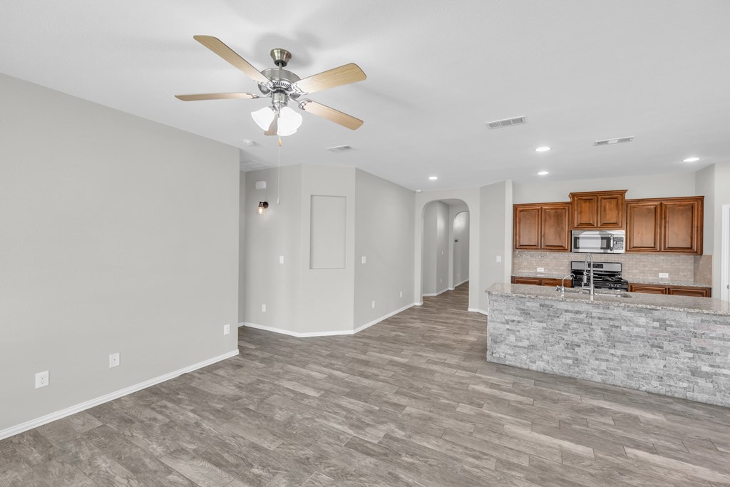 6610 Victory Parkway