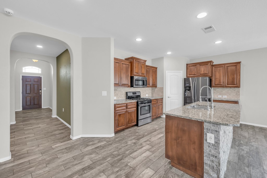 6610 Victory Parkway