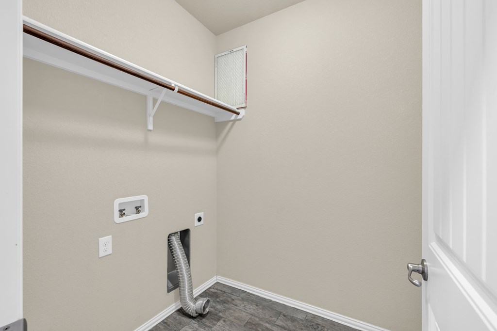 6610 Victory Parkway