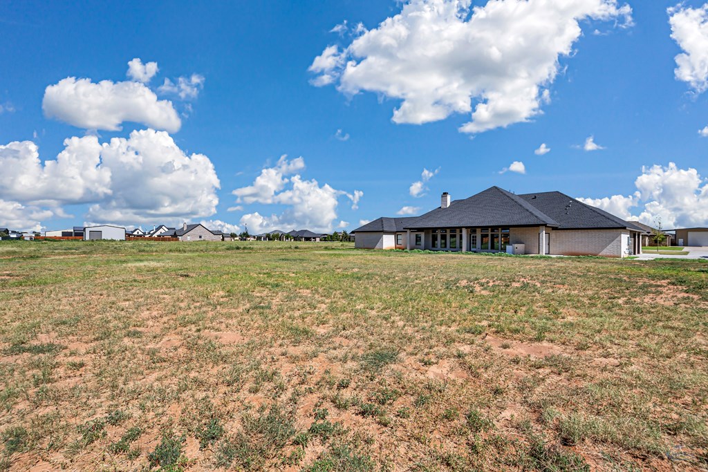 7107 E County Rd 113