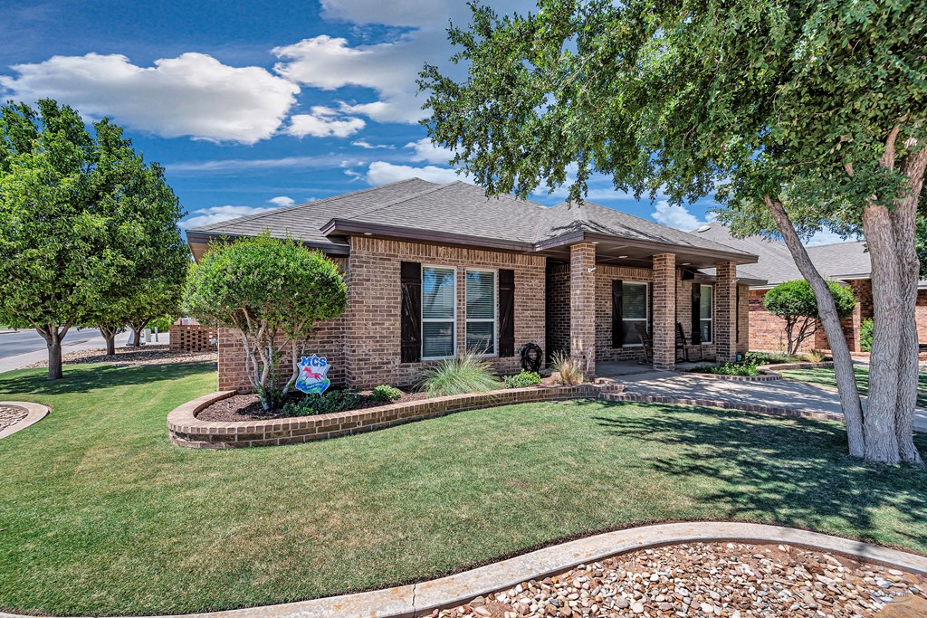 6016 Medina Dr