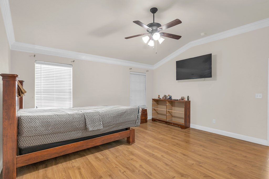 610 Dimaggio Ct
