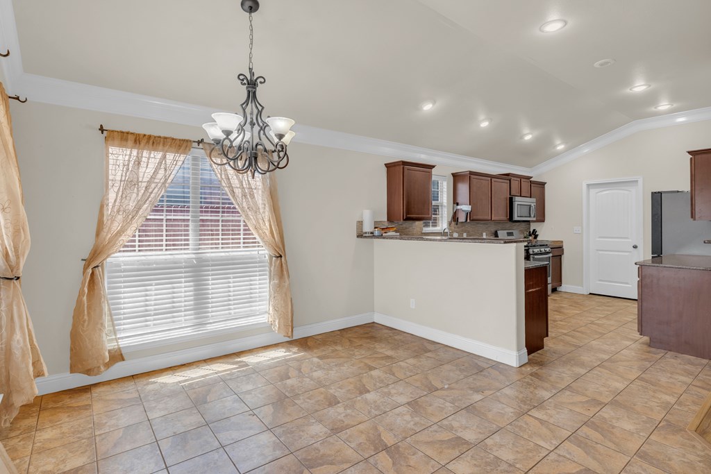 610 Dimaggio Ct