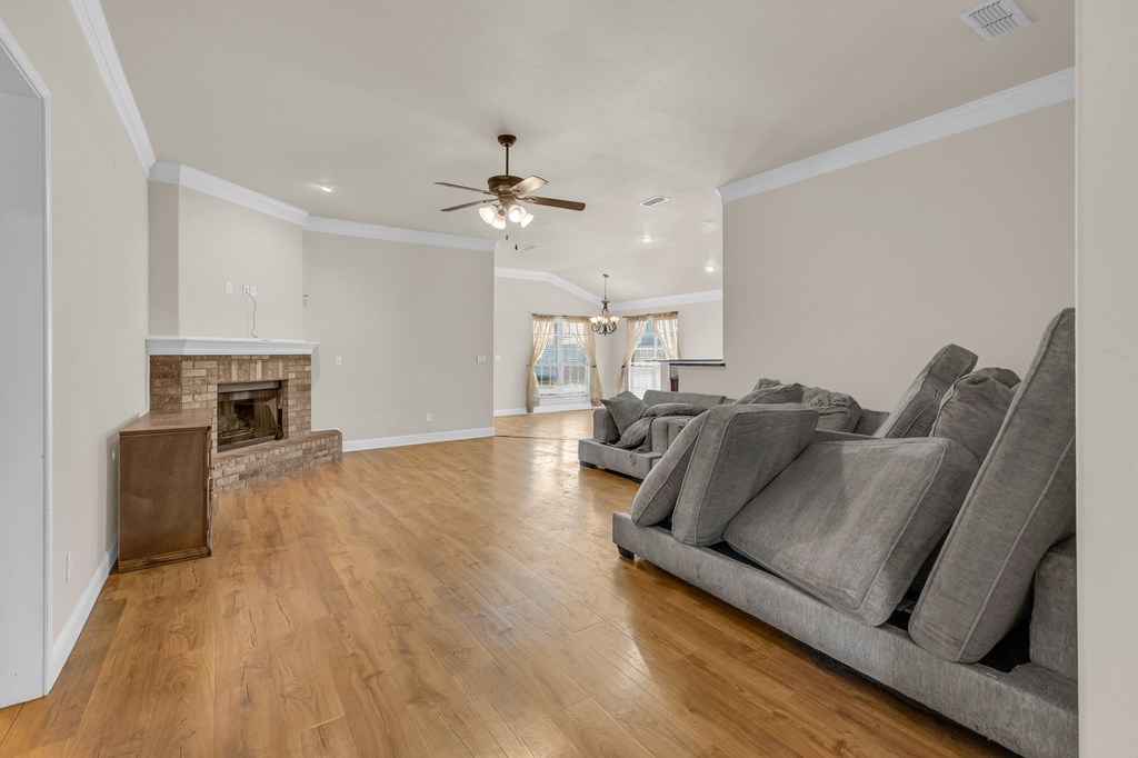 610 Dimaggio Ct