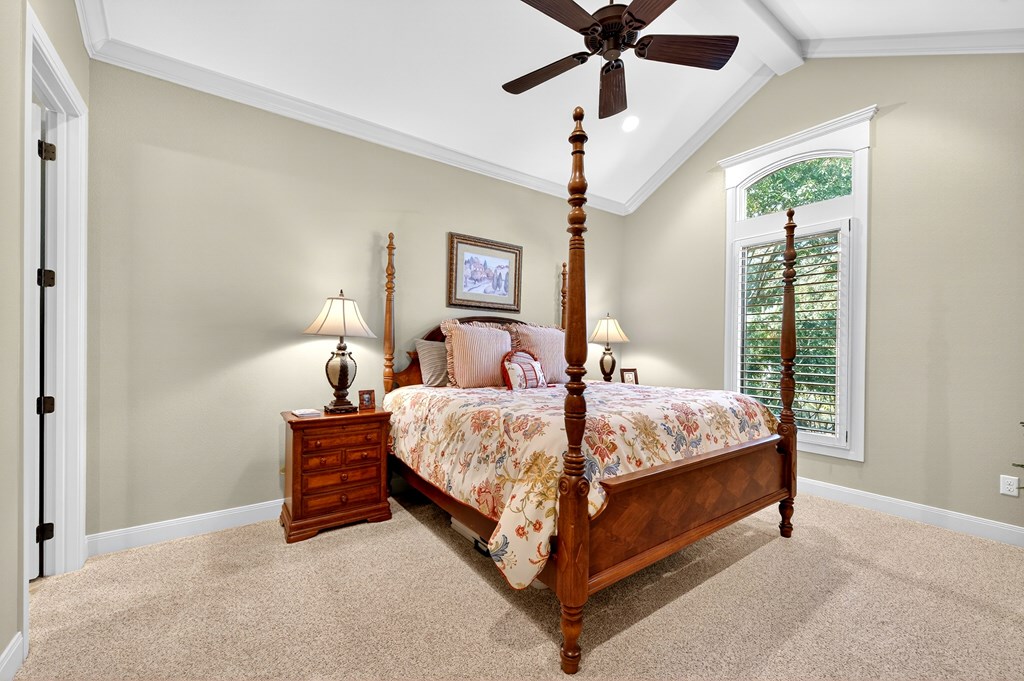 4101 Timberglen Circle