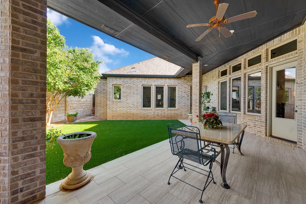 4101 Timberglen Circle