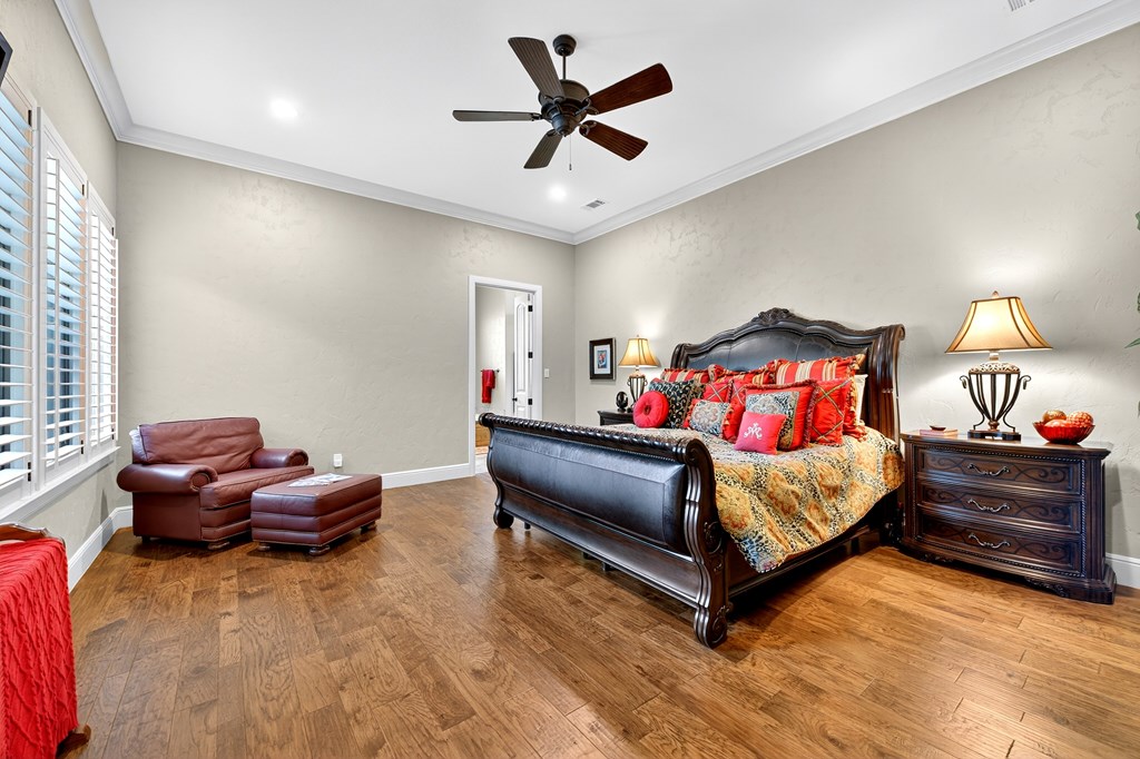 4101 Timberglen Circle