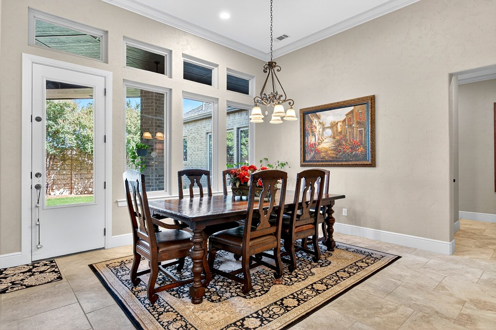 4101 Timberglen Circle
