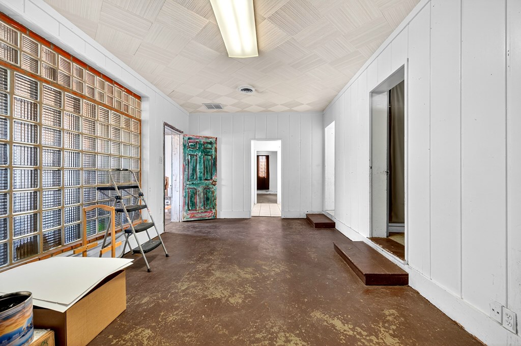 1310 N Big Spring St