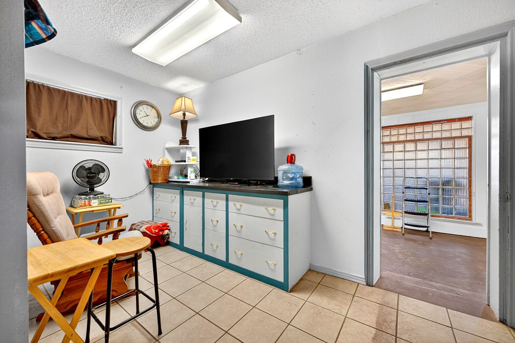 1310 N Big Spring St