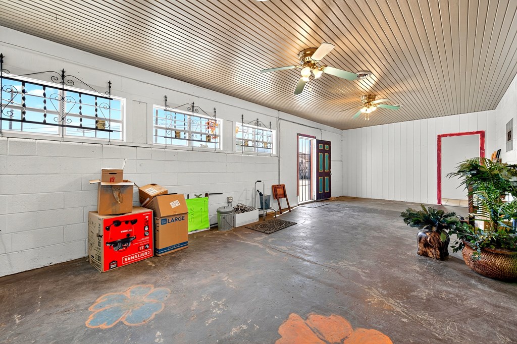 1310 N Big Spring St