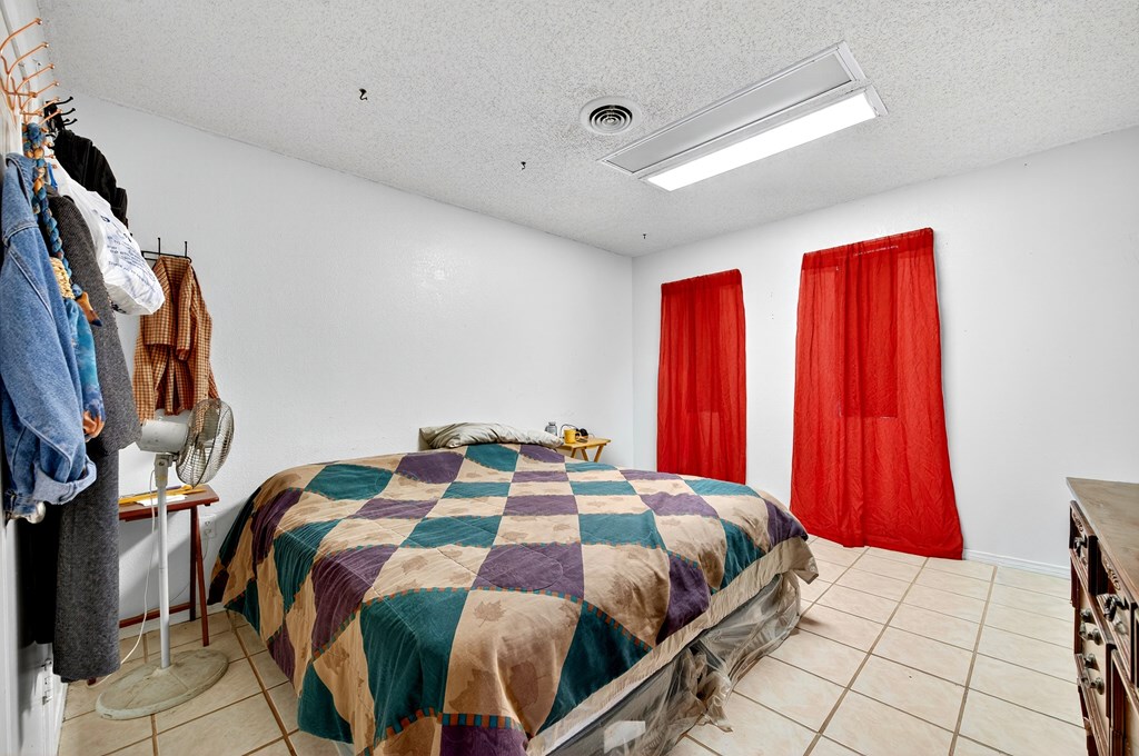 1310 N Big Spring St