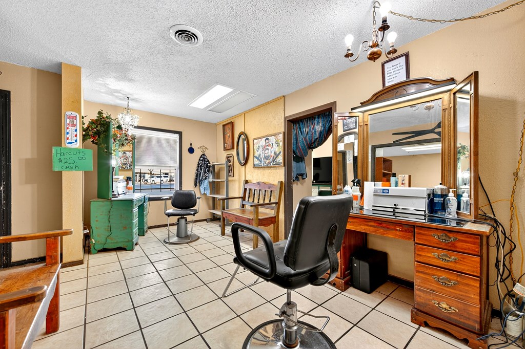 1310 N Big Spring St