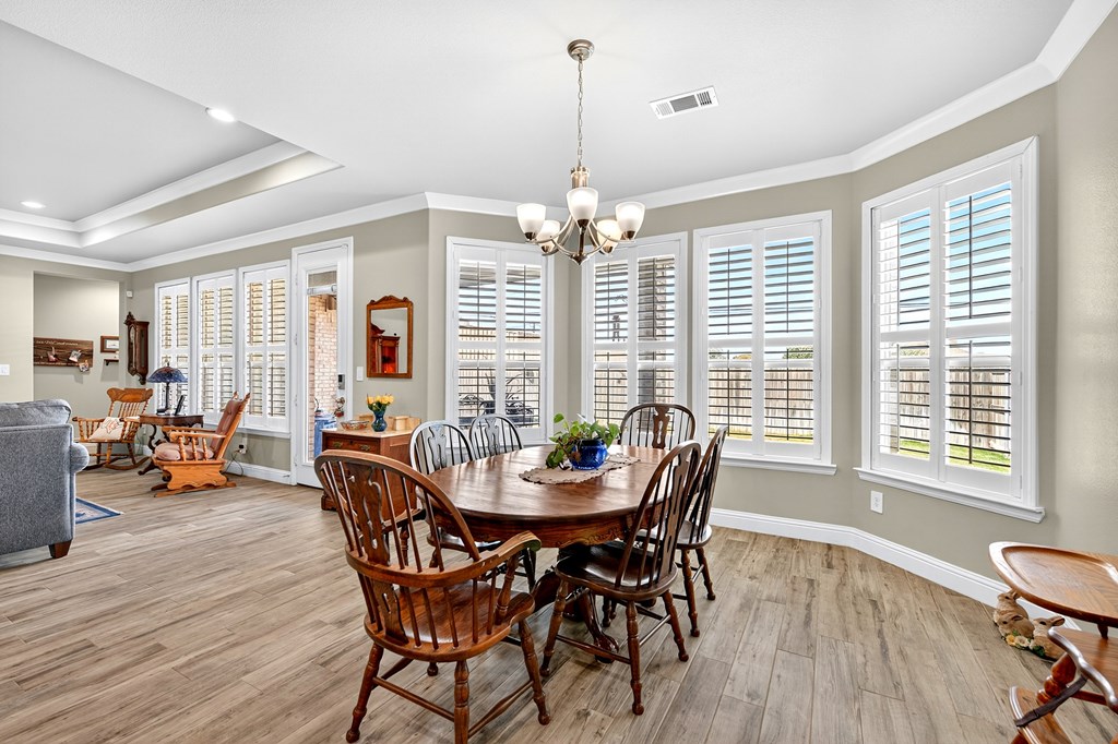 1801 Overshine Lane