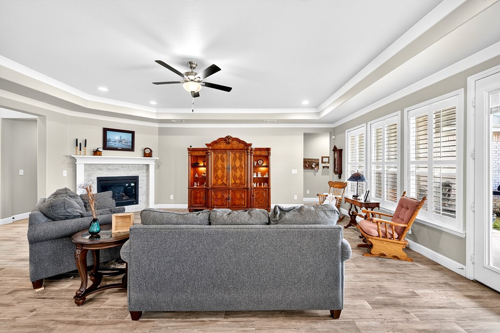 1801 Overshine Lane