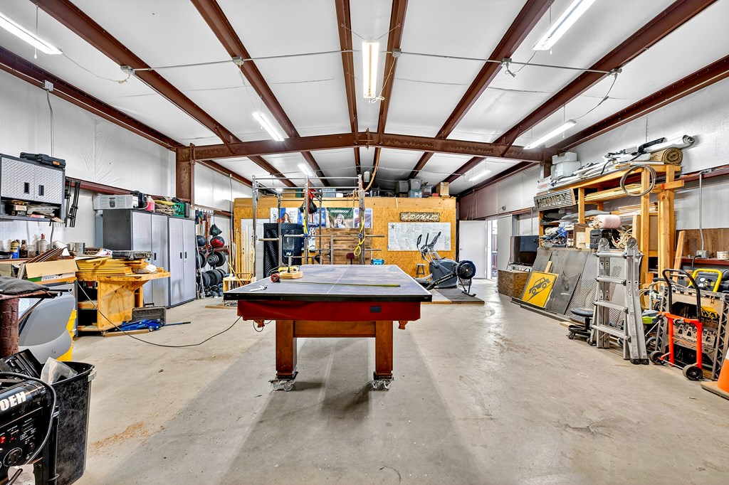 2104 S County Rd 1086