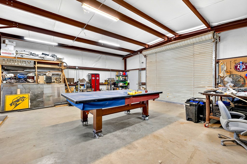 2104 S County Rd 1086