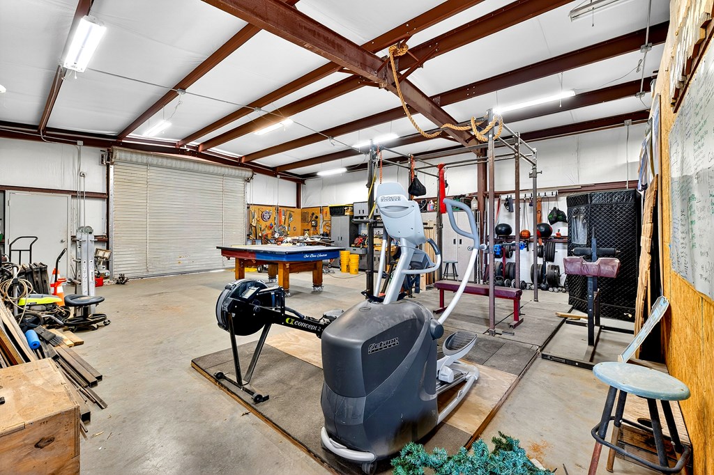 2104 S County Rd 1086