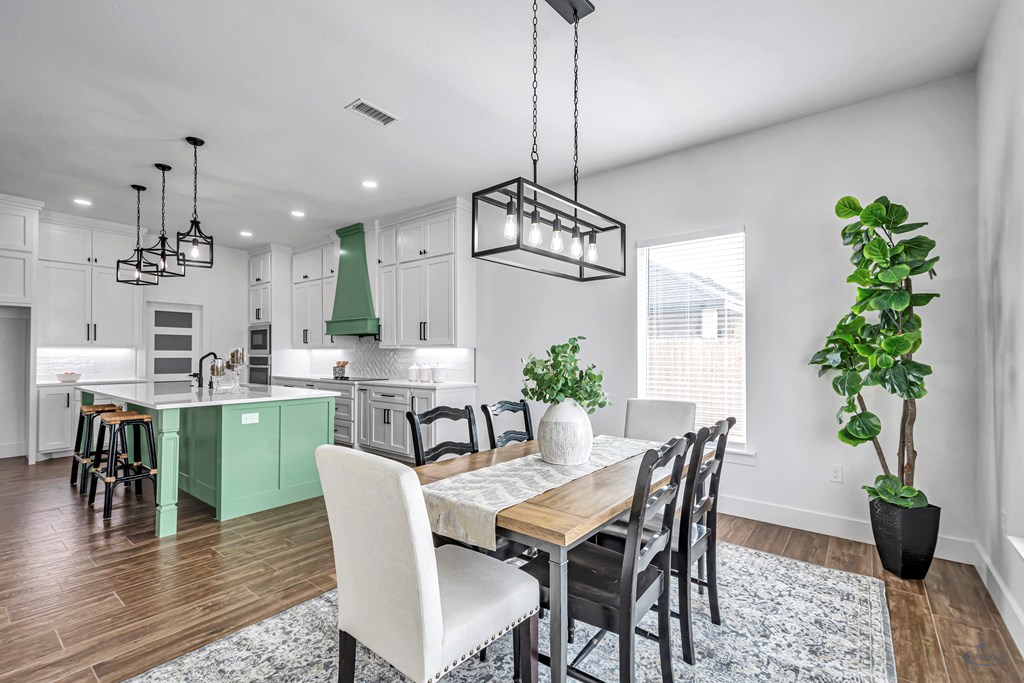 2200 S County Rd 1059