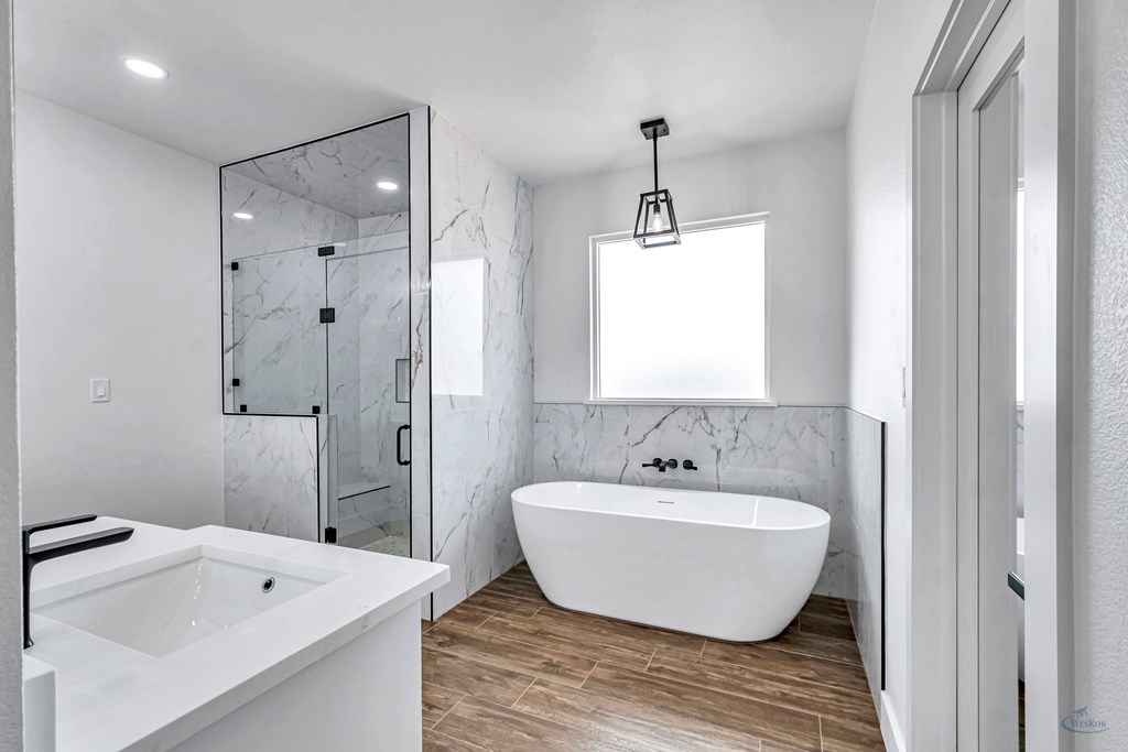 2200 S County Rd 1059