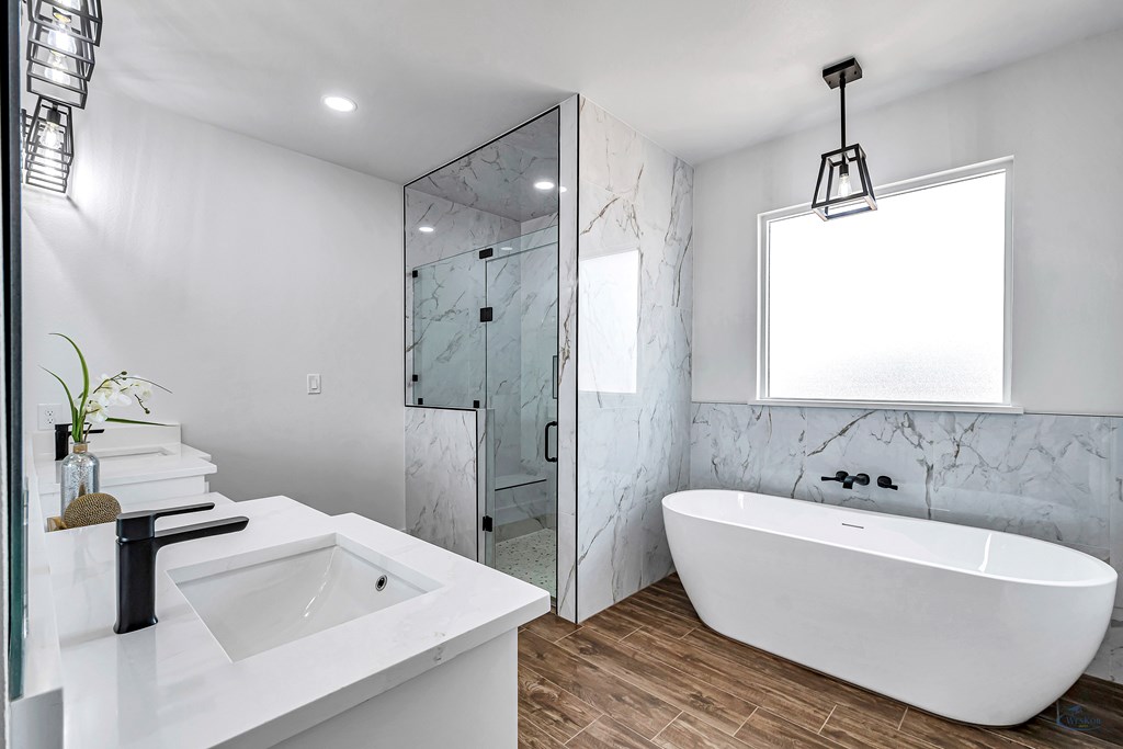 2200 S County Rd 1059