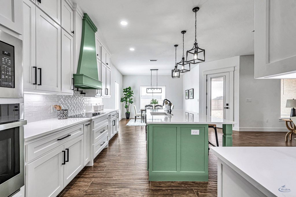 2200 S County Rd 1059