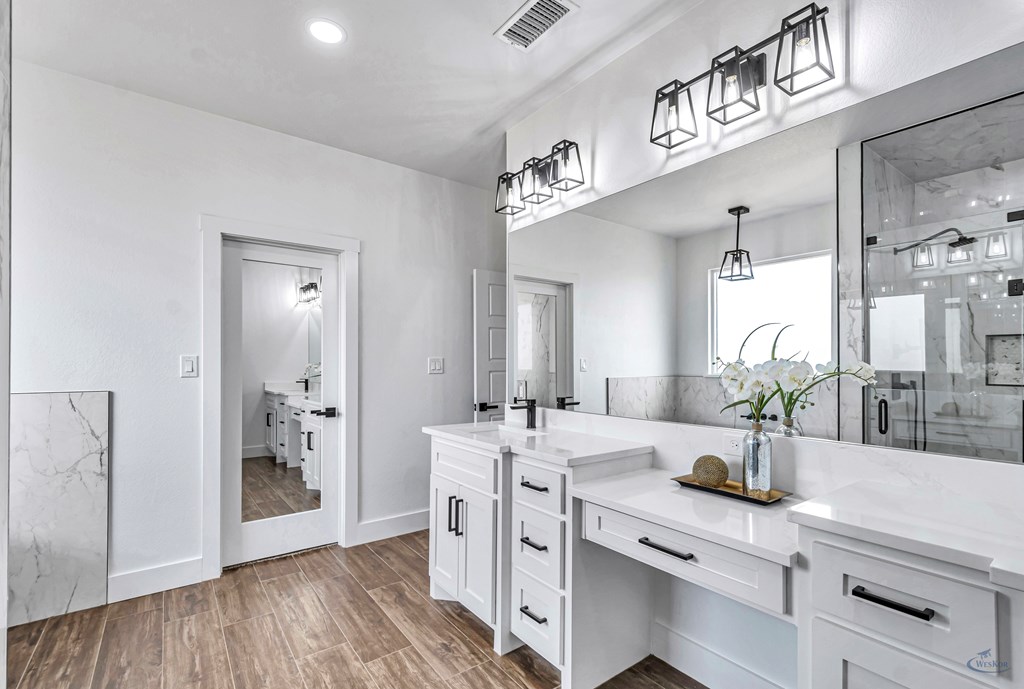 2200 S County Rd 1059