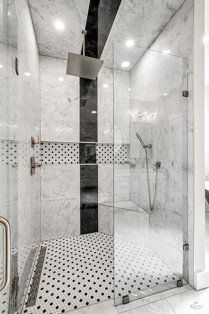 2102 S County Rd 1059