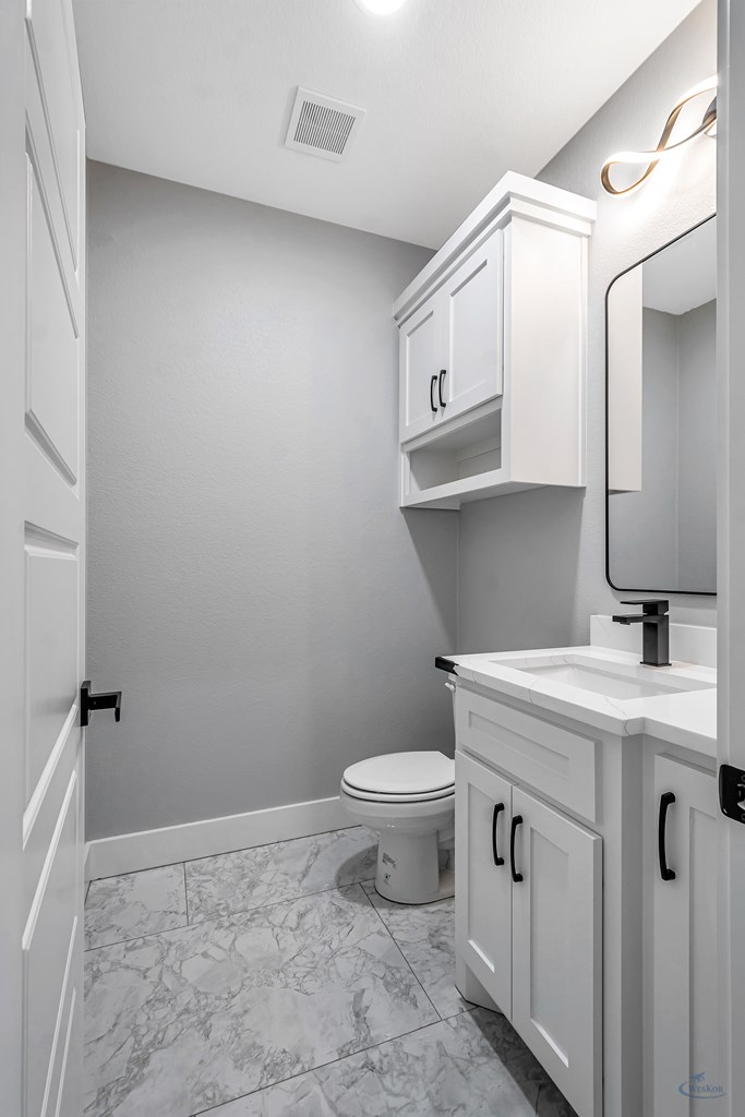 2102 S County Rd 1059