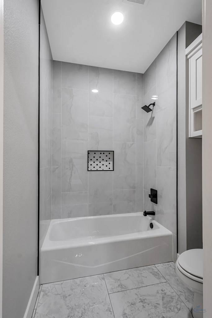 2102 S County Rd 1059