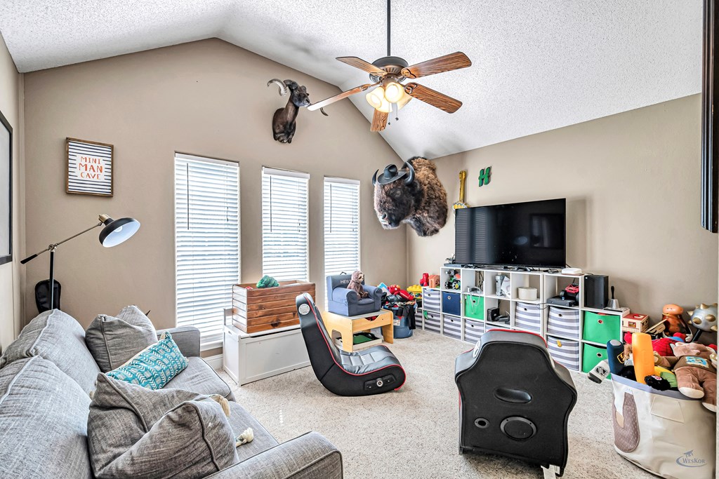 2306 S County Rd 1126