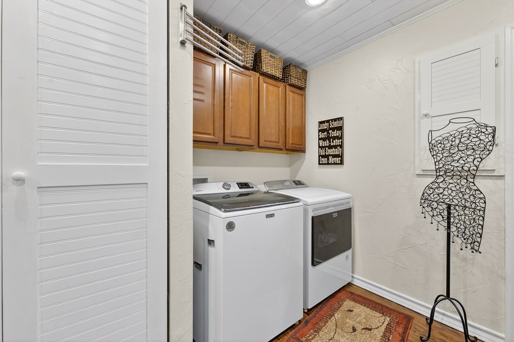 10903 E County Rd 105