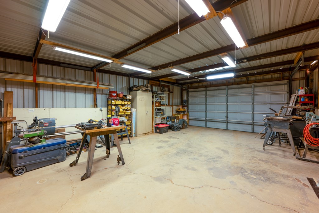 10903 E County Rd 105