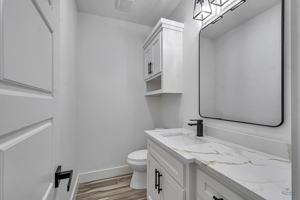 2105 S County Rd 1059