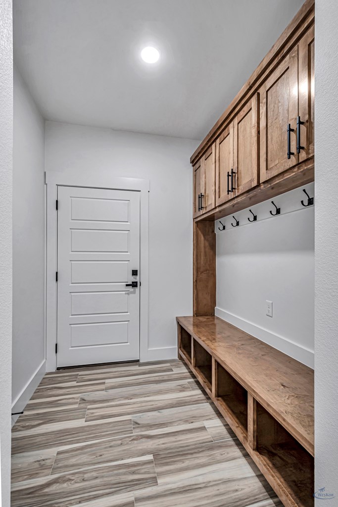 2105 S County Rd 1059