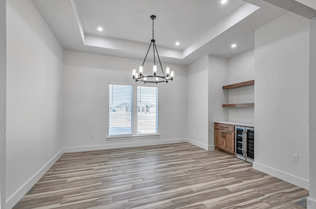 2105 S County Rd 1059