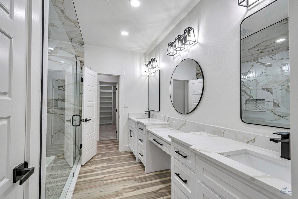 2105 S County Rd 1059