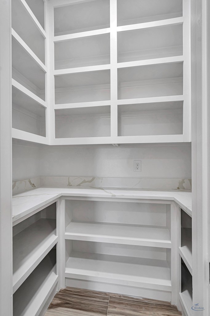 2105 S County Rd 1059