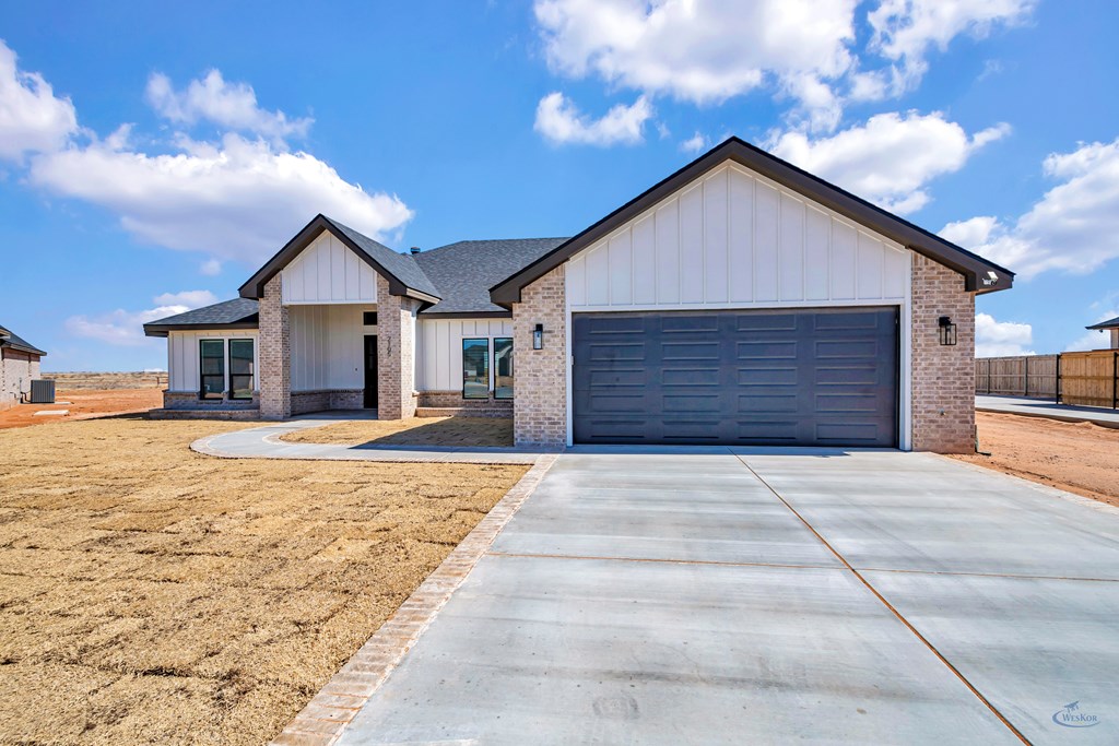 2105 S County Rd 1059