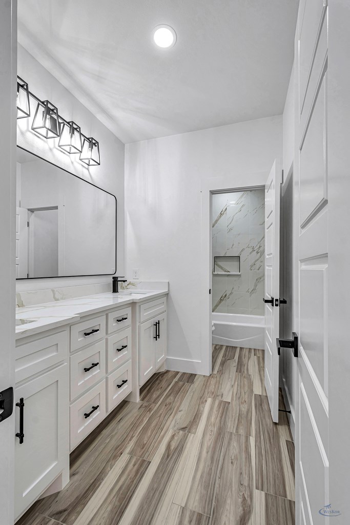 2105 S County Rd 1059