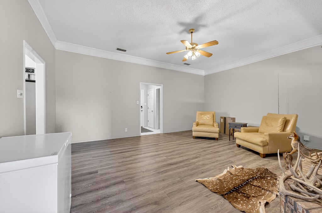 2911 Arrowhead Trail