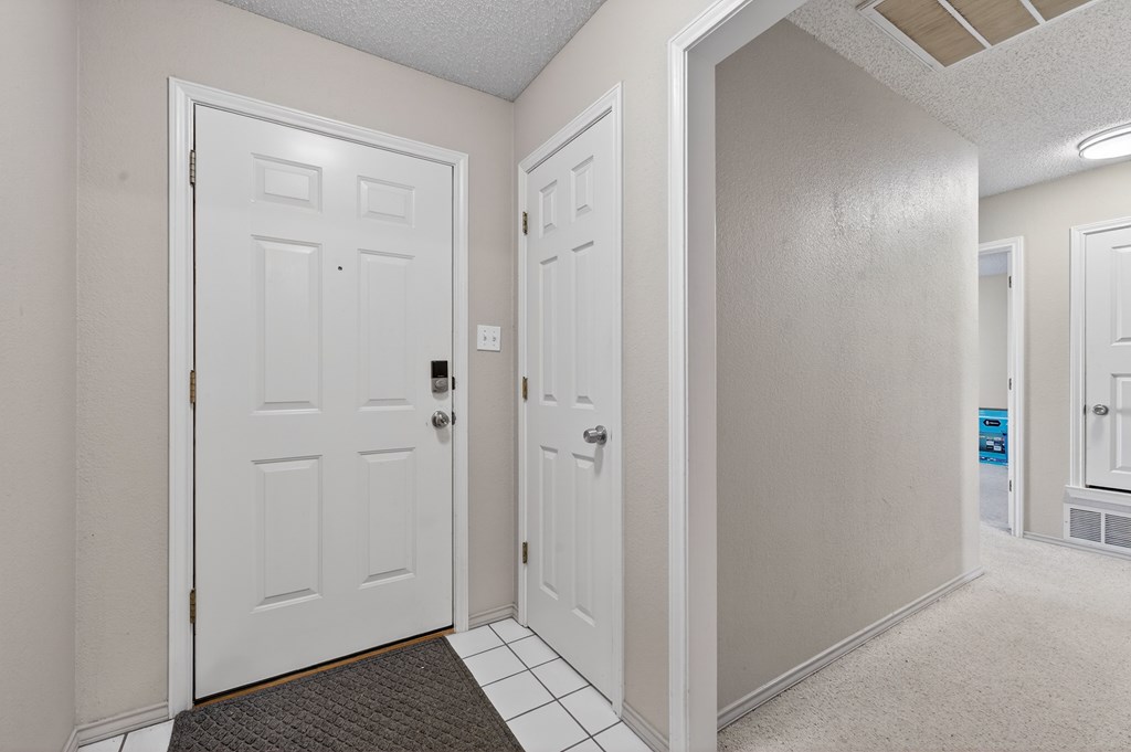 2911 Arrowhead Trail