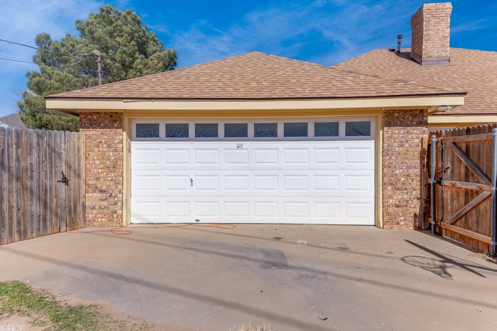 2911 Arrowhead Trail