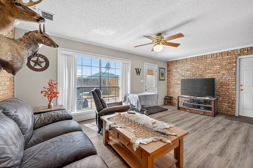 2911 Arrowhead Trail